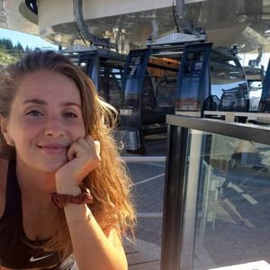 Meet your Posher, Sara